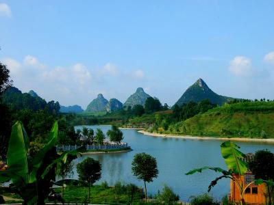 Double Breasts Mountains