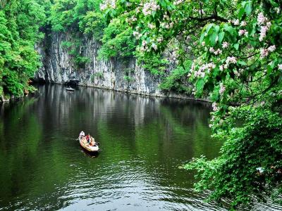 Dragon Palace Cave Scenic Area