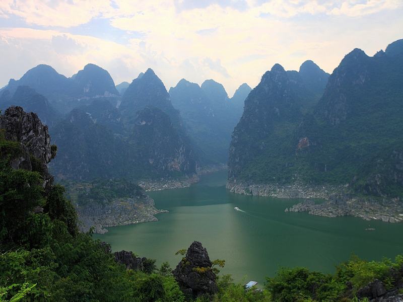 Wanfeng Lake